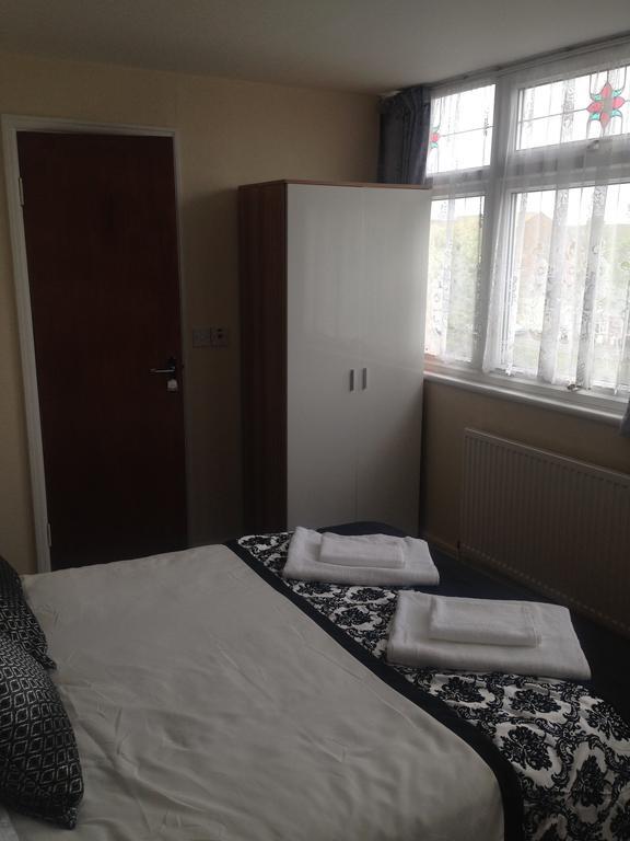 Rembrandt Guest House Great Yarmouth Bagian luar foto