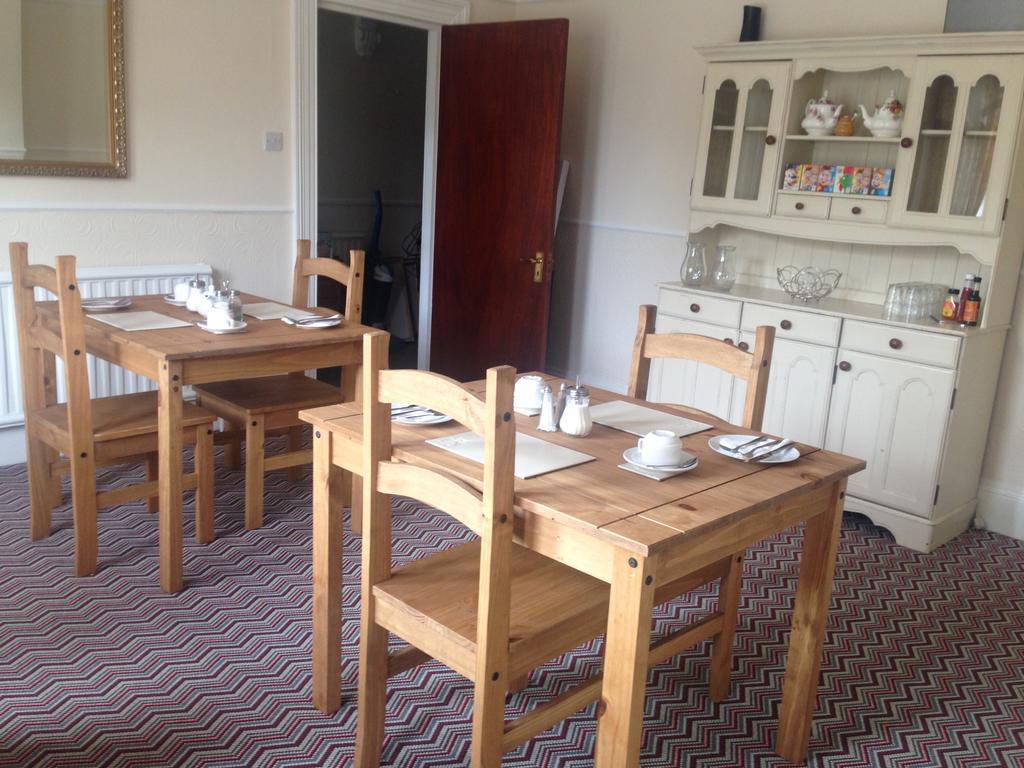 Rembrandt Guest House Great Yarmouth Bagian luar foto